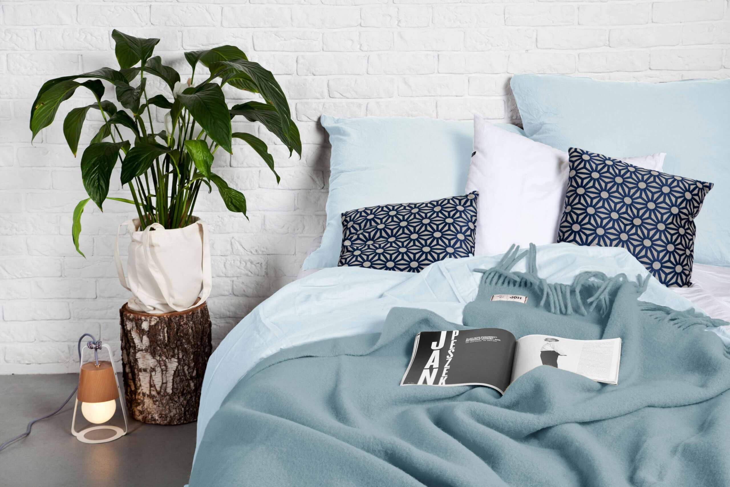 kolorowa sypialnia - wpływ pościeli na komfort snu